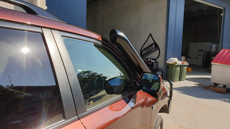 Toyota Landcruiser 200 Series 5" Stainless Steel Snorkel Kit (Short Entry)