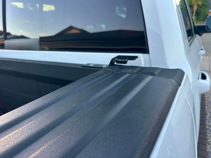 GMF4x4 Dodge RAM 2500 DT 2019+ (Fifth Gen & Sixth Gen) with RAM BOX UHF Tub Bracket 208-TB
