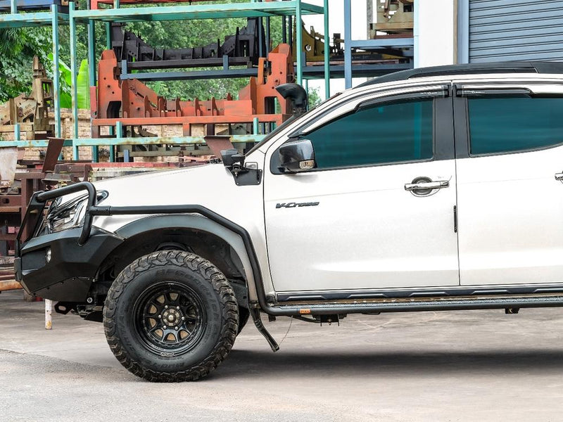 PIAK Elite 3-Loop Bull Bar for Isuzu D-Max (2016-2020) | Black Recovery Points