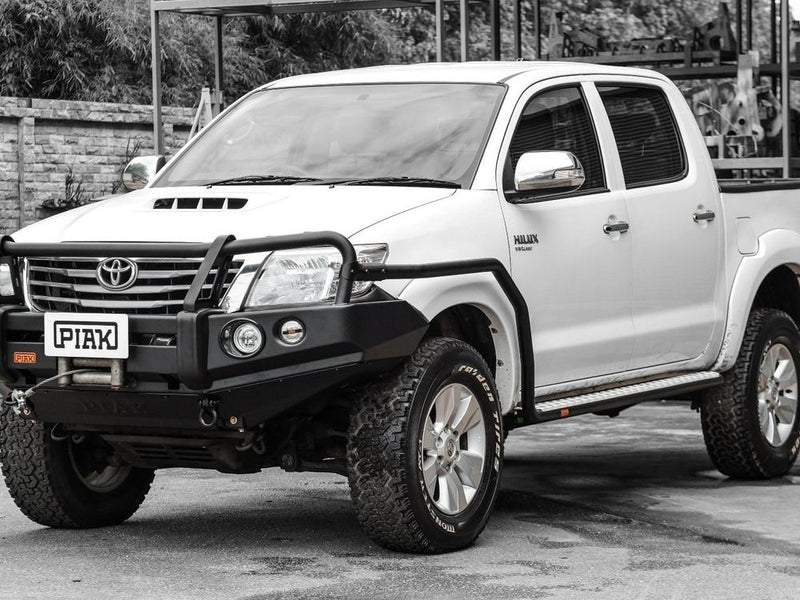 PIAK Premium 3-Loop Bumper Bull Bar Black Recovery Points Bash Plate suitable for Toyota Hilux 2011 to 2015