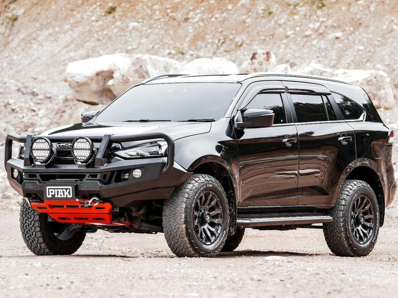PIAK Genesis 4x4 Front Winch Loop Bumper Bull Bar with Orange Bash Plate for Isuzu MU-X 2021+