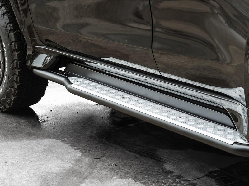 PIAK Racer Silver Side Steps for Mitsubishi Pajero Sport 2016 Onwards | 4WD Steel Side Steps