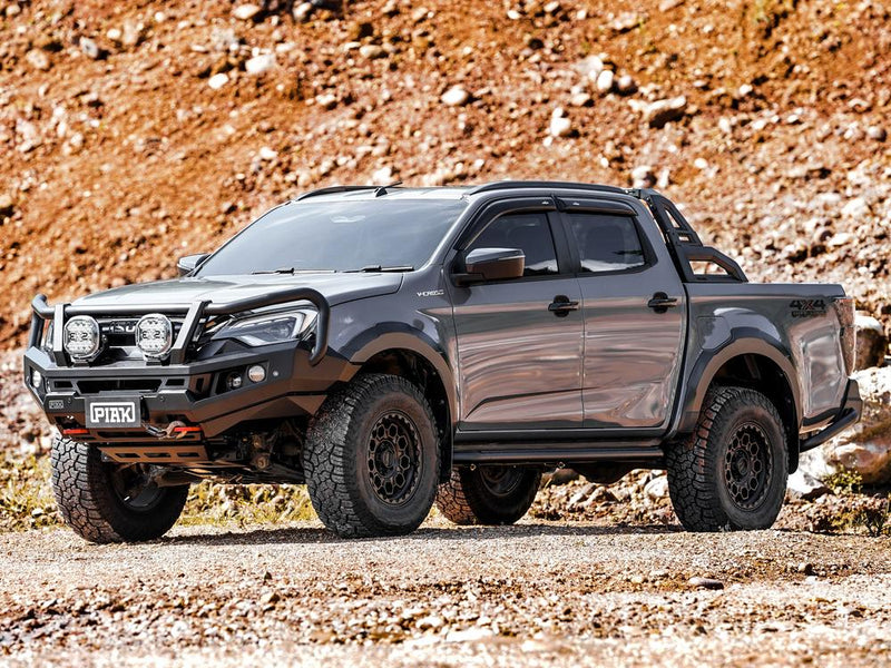 PIAK Genesis Loop Bull Bar with Orange Recovery Points & Black Bash Plate for Isuzu D-Max (11/2023 On)