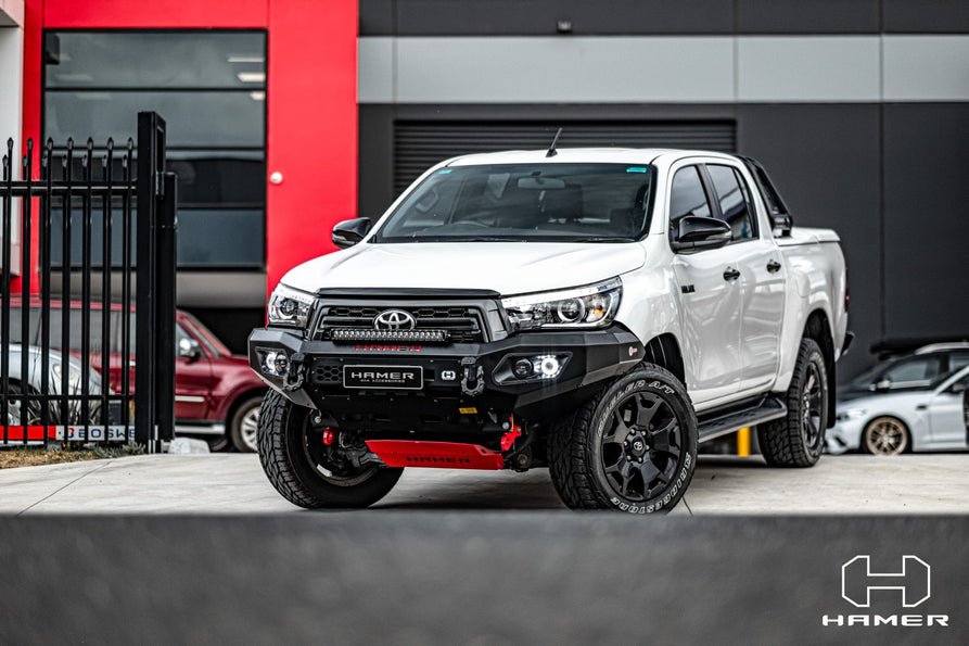 Hamer 4x4 Bull Bar King Series (incl. 3.5T Rated Recovery Points) - Not Suitable For Single Cab And Low-rider Models Suitable For Toyota Hilux Revo 2018-2020