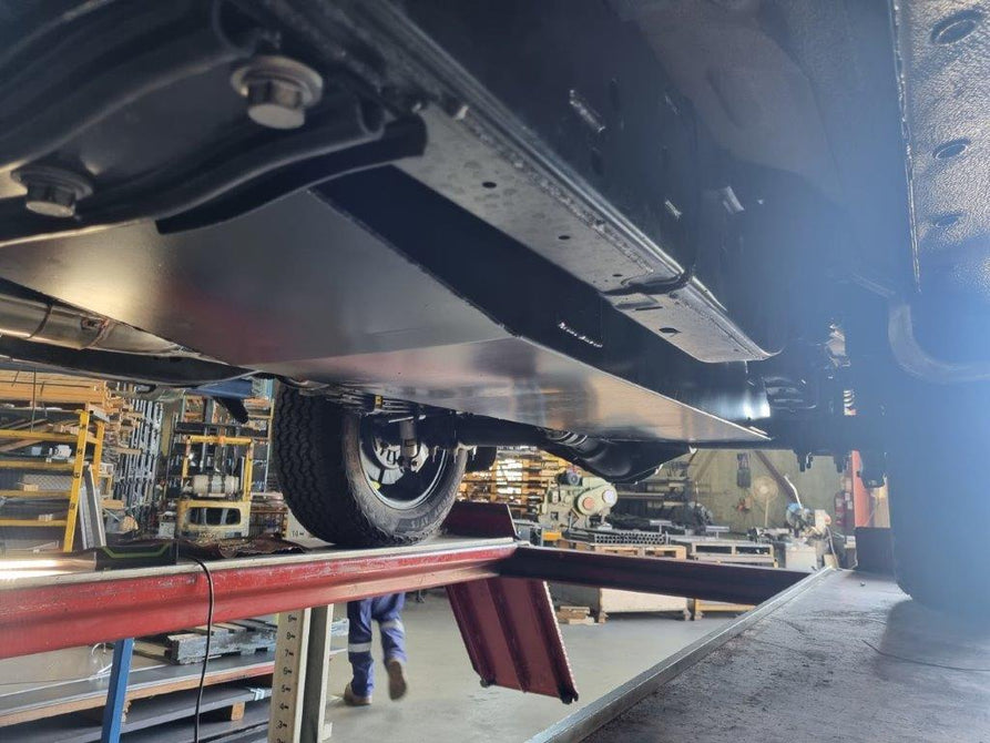 Long Range Replacement Fuel Tank 130L Suitable For Volkswagen Amarok 2H 2l & 3l incl V6 2011-2022