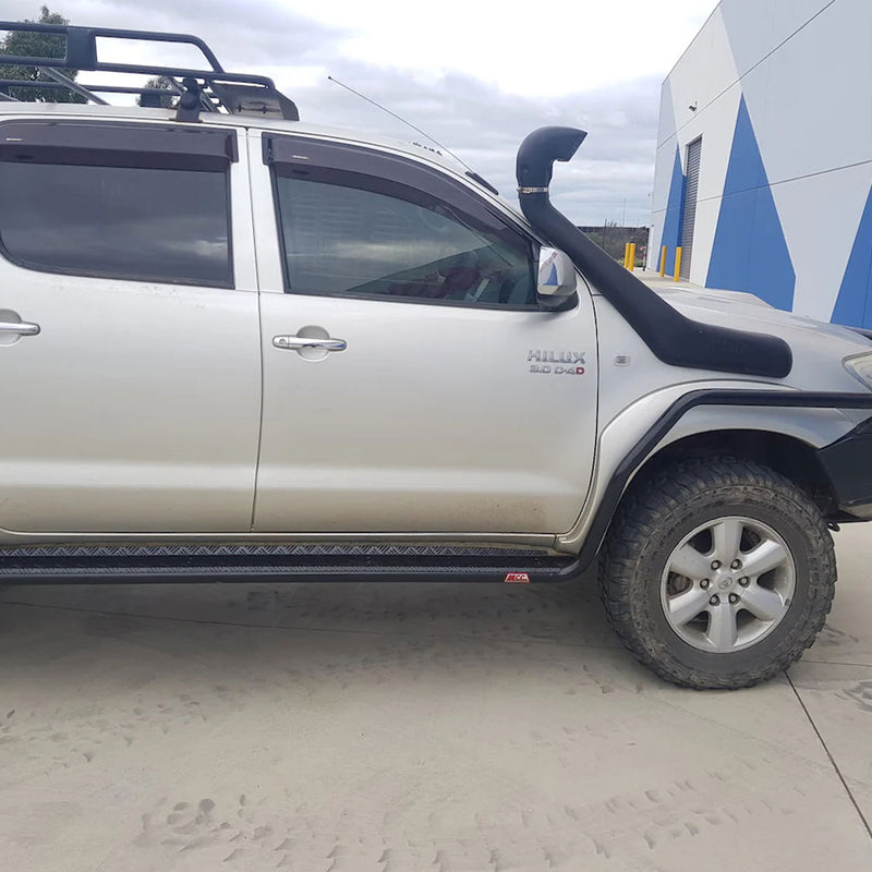 Hilux GGN25R 2005-2015 039BSR All Black Side Step and Rail Package (50mm Bull Bar)