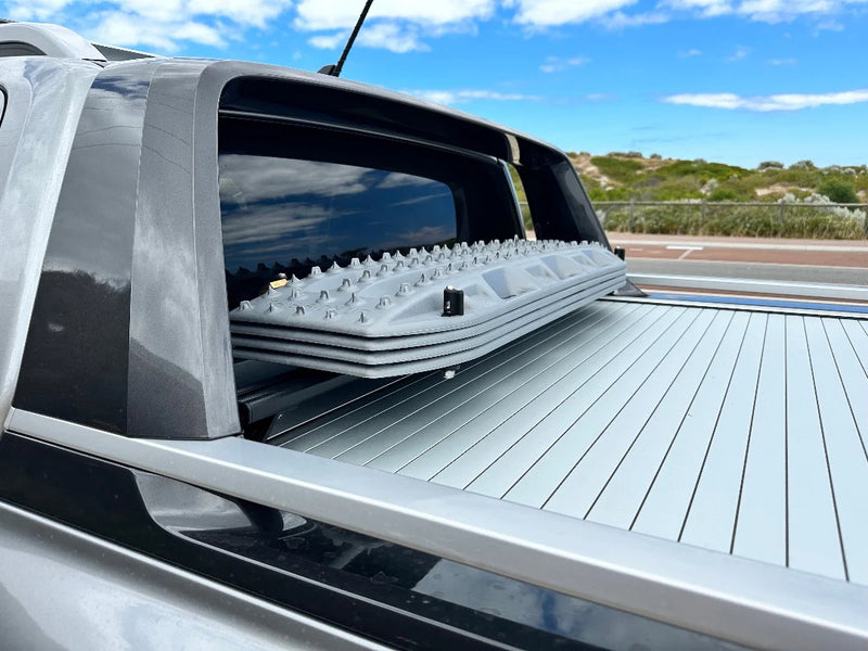 TrailBait Tub Maxtrax Mount for Utes