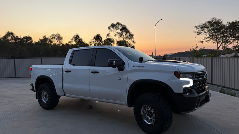 GMF4x4 Chevrolet Silverado 1500 PAIR Bonnet LED Light Antenna Bracket 2019+ 055-LB