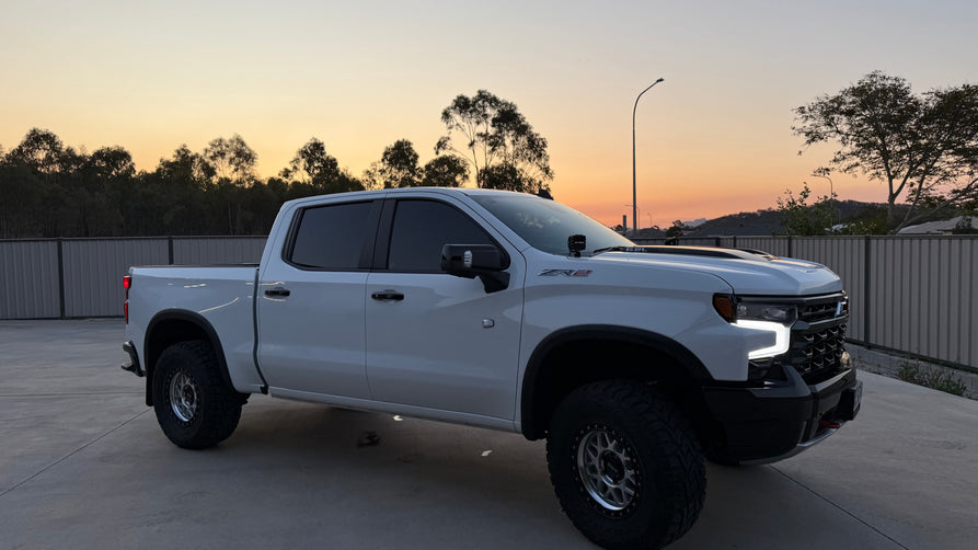 GMF4x4 Chevrolet Silverado 1500 PAIR Bonnet LED Light Antenna Bracket 2019+ 055-LB