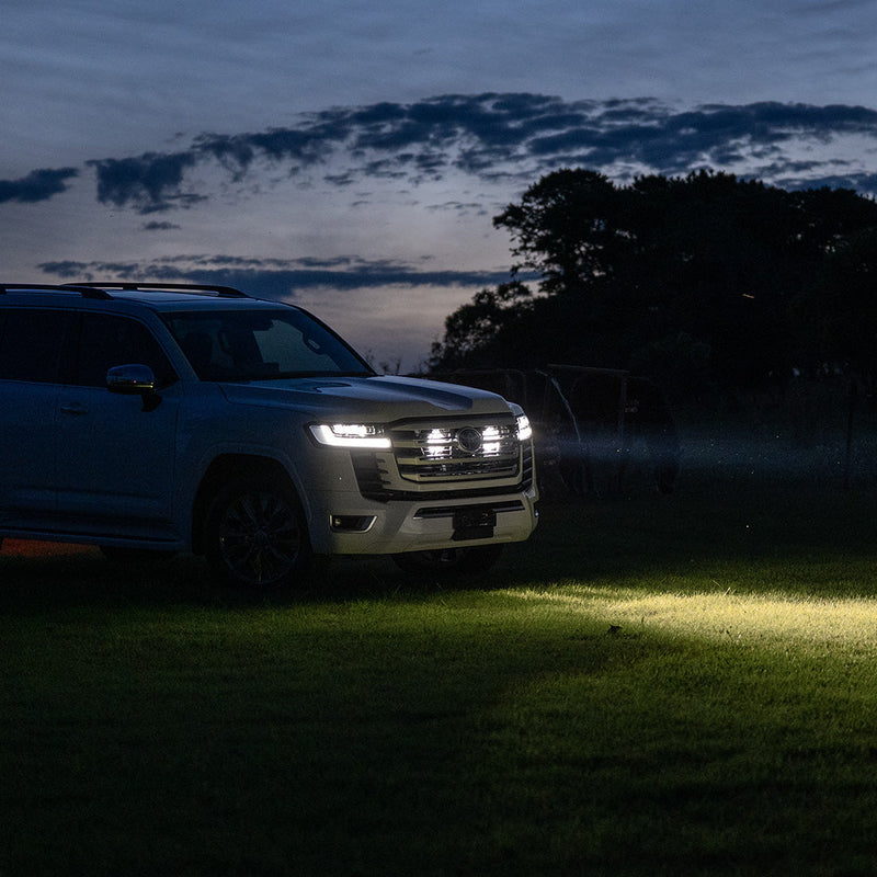 Bushranger Toyota LandCruiser (LC300) Behind Grille Light Kit | Night Hawk
