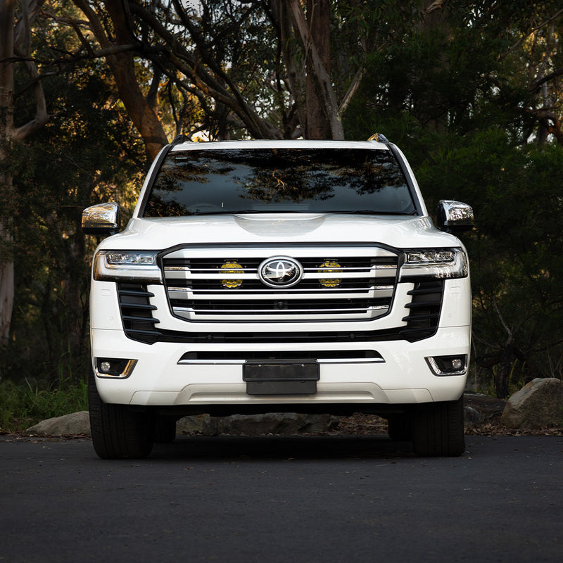 Bushranger Toyota LandCruiser (LC300) Behind Grille Light Kit | Night Hawk