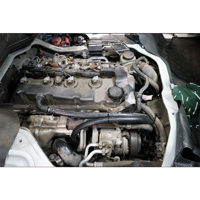 HPD TOYOTA HIACE D-4D 2004-2017 CATCH CAN
