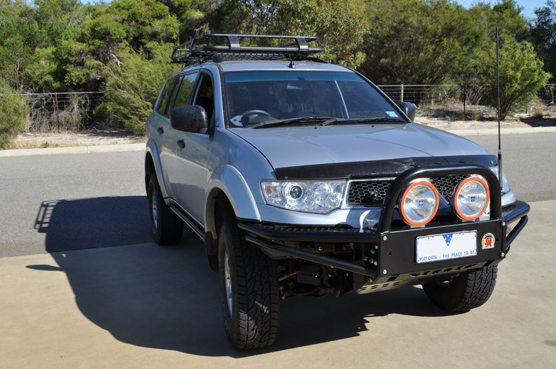XROX Bull Bar Suitable For Mitsubishi Challenger PB 2.5L 4 Cyl 2009+