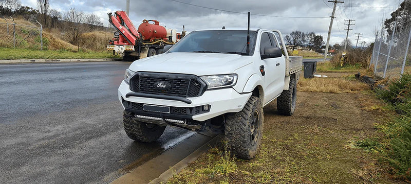 TrailBait Bonnet Aerial Mount