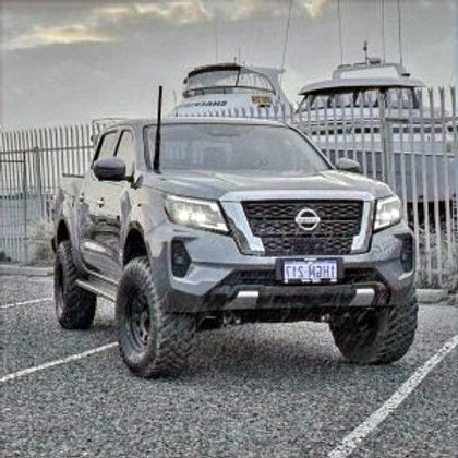 TrailBait Bonnet Aerial Mount