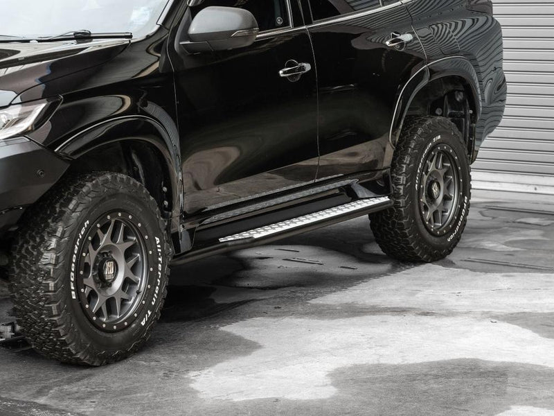 PIAK Racer Silver Side Steps for Mitsubishi Pajero Sport 2016 Onwards | 4WD Steel Side Steps