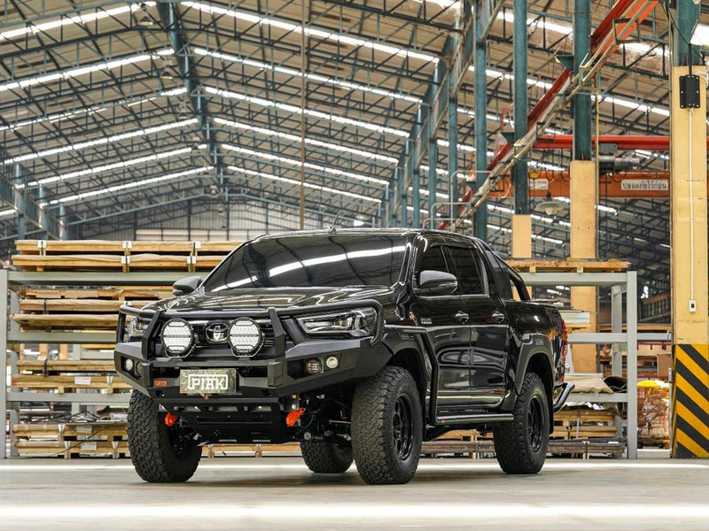 PIAK Elite 3-Loop Bull Bar suitable for Toyota Hilux (2020-2024) | Orange Recovery Points & Black Bash Plate