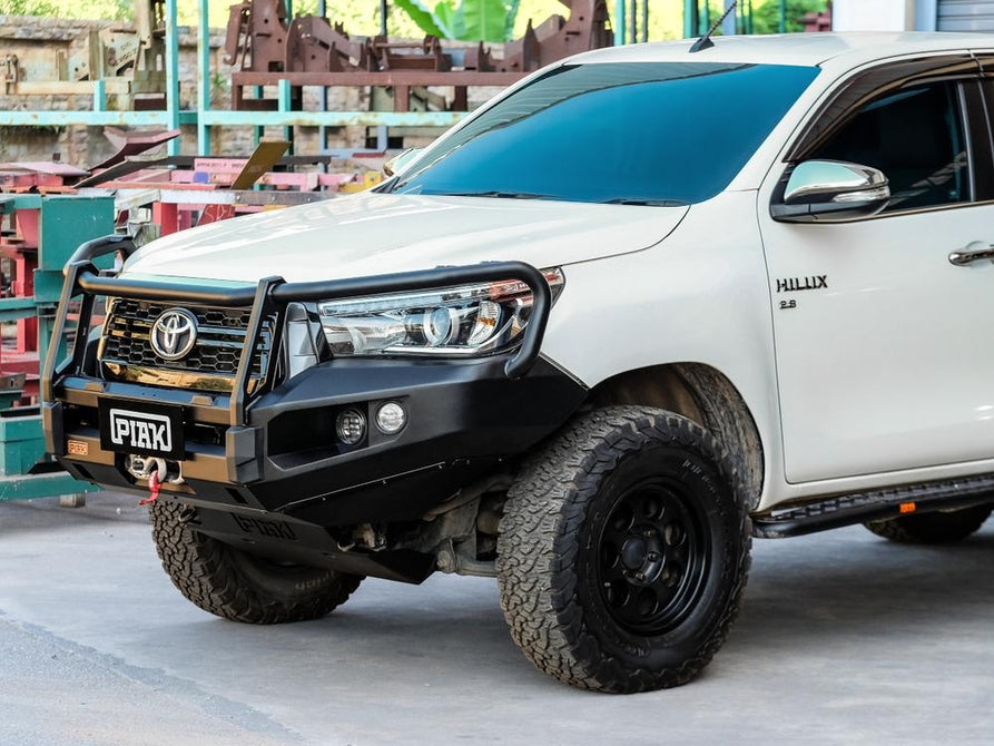 PIAK Elite 3-Loop Bull Bar with Black Protection Plate suitable for Toyota Hilux (06/2018–04/2020)