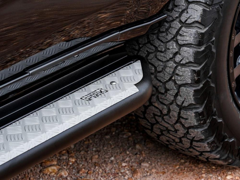 PIAK Grey Side Steps Rail Compatible for Isuzu MU-X 2021 Onwards | Offroad 4x4 Side Steps