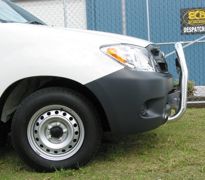 TOYOTA HILUX Series 2 Nudge Bar (03/05 to 07/11)
