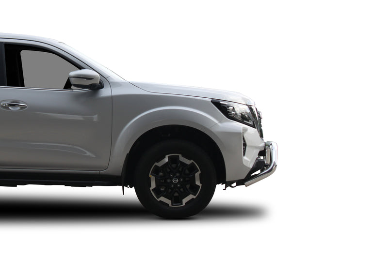NISSAN NAVARA Nudge Bar (12/20 to 12/25)