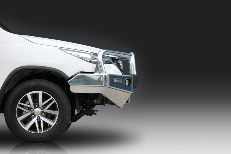 TOYOTA FORTUNER Winch Bullbar with Bumper Lights (12/15 to 05/19)