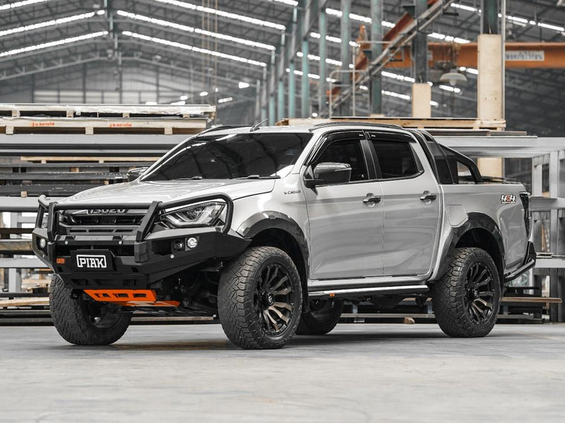 PIAK Elite 3-Loop Bull Bar for Isuzu D-MAX (2020-2023) | Black Recovery & Orange Bash Plate