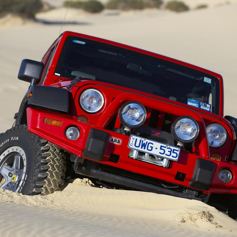 ARB Deluxe Bull Bar Suitable For Jeep Wrangler JK with OE Fog Light Compatibility – 3450270