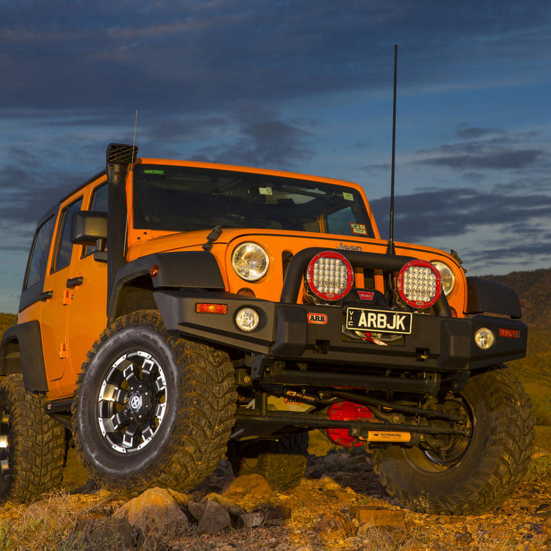 ARB Deluxe Bull Bar with Integrity Black Suitable For Wrangler Suitable For OE Fog Lights – 3450260