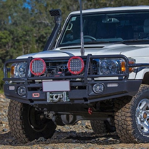 ARB Deluxe Bar Suitable For LandCruiser 76/78/79 Series with Flares and Sensors – 3412660