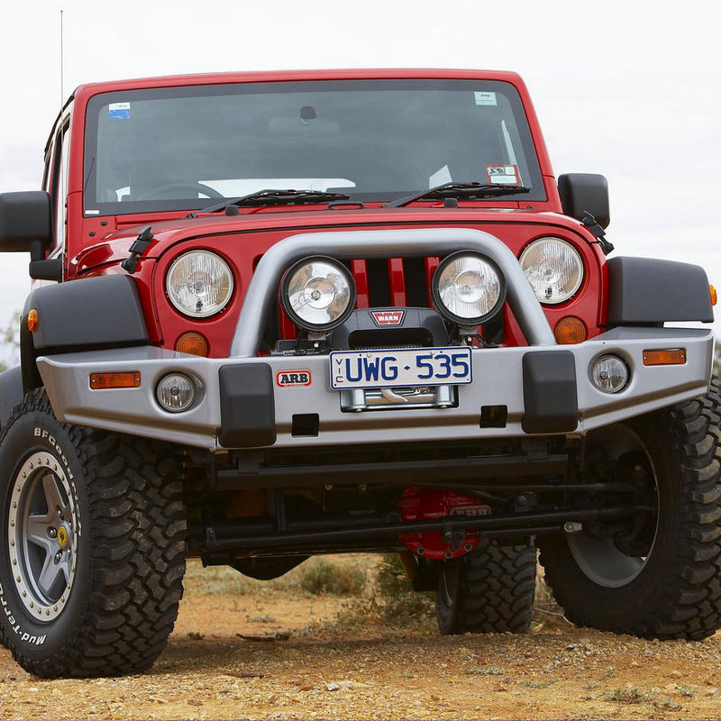 ARB Deluxe Bull Bar Suitable For Jeep Wrangler JK with OE Fog Light Compatibility – 3450270