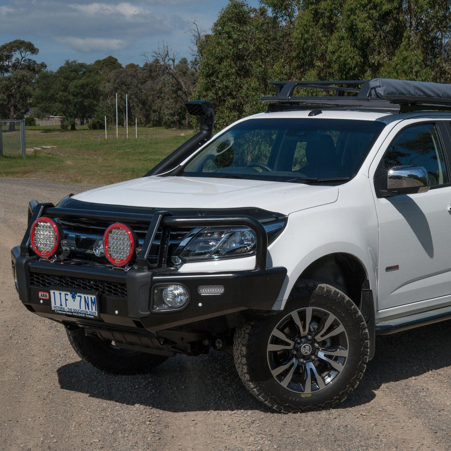 ARB Summit Steps and Rails with Aluminium Tread Suitable For Holden Colorado – B03413