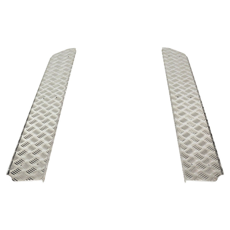 ARB Deluxe Side Steps and Rails with Aluminium Tread Suitable For Toyota Hilux – B03328