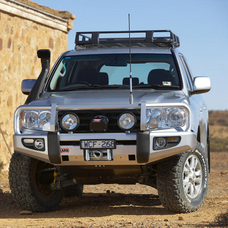ARB Deluxe Bull Bar with Winch & Fog Light MKI Support Suitable For Toyota LandCruiser – 3415110