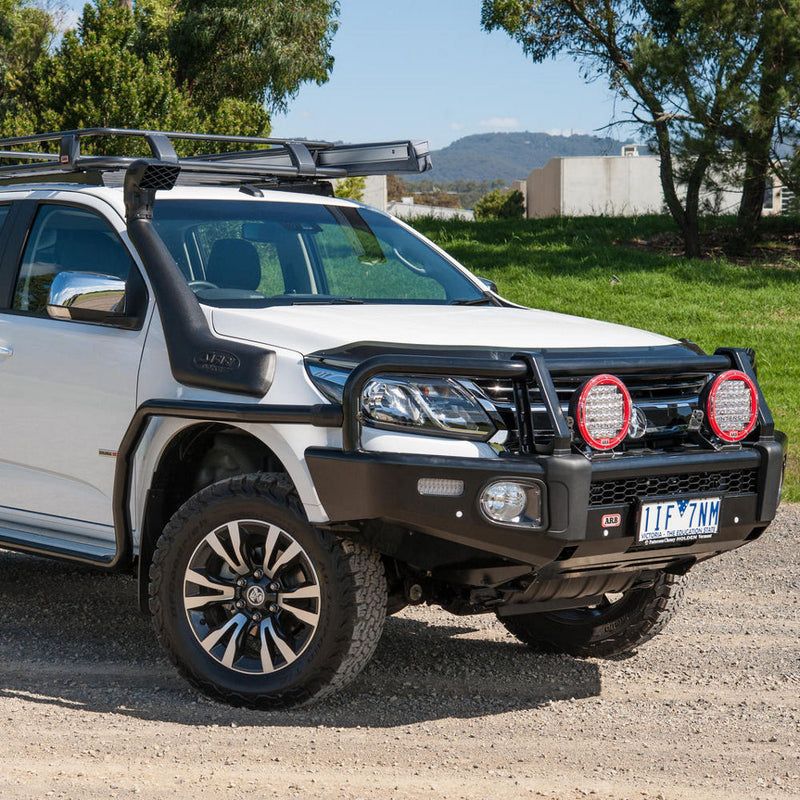 ARB Summit Side Steps and Rails with Aluminium Tread Suitable For Isuzu D-Max – B03404
