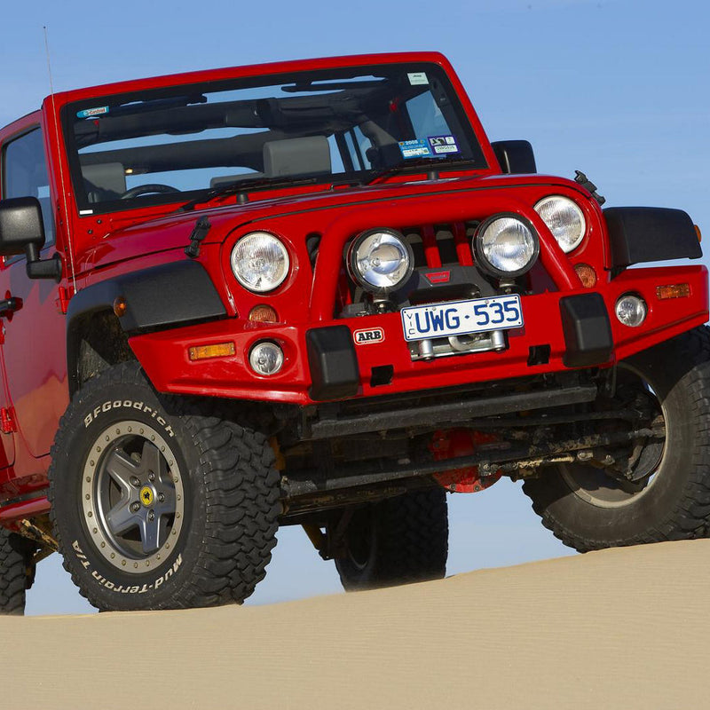 ARB Deluxe Bull Bar Suitable For Jeep Wrangler JK with OE Fog Light Compatibility – 3450270
