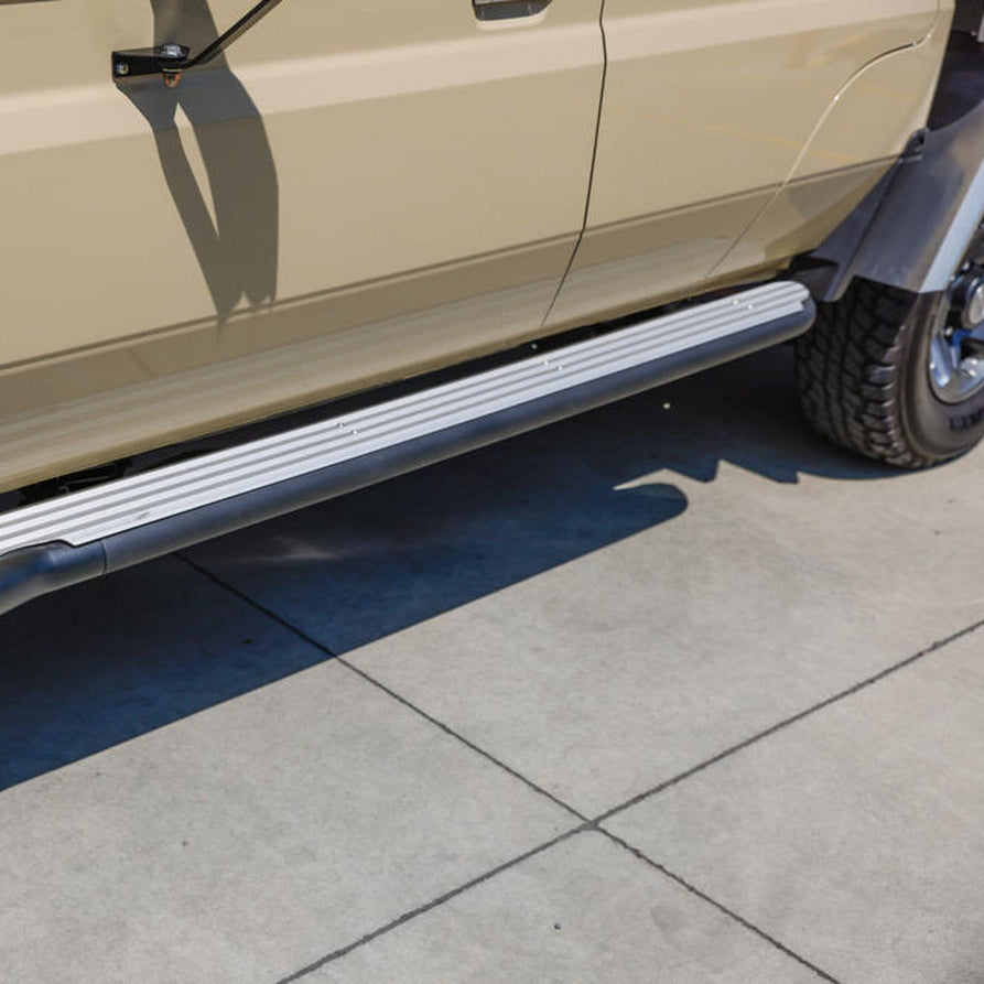 ARB Summit Side Steps and Rails with Aluminium Tread Suitable For 79 Series – B03479