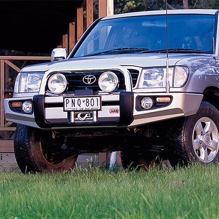 ARB Sahara Bar - Lexus LX470 and Toyota LandCruiser 100 Series
