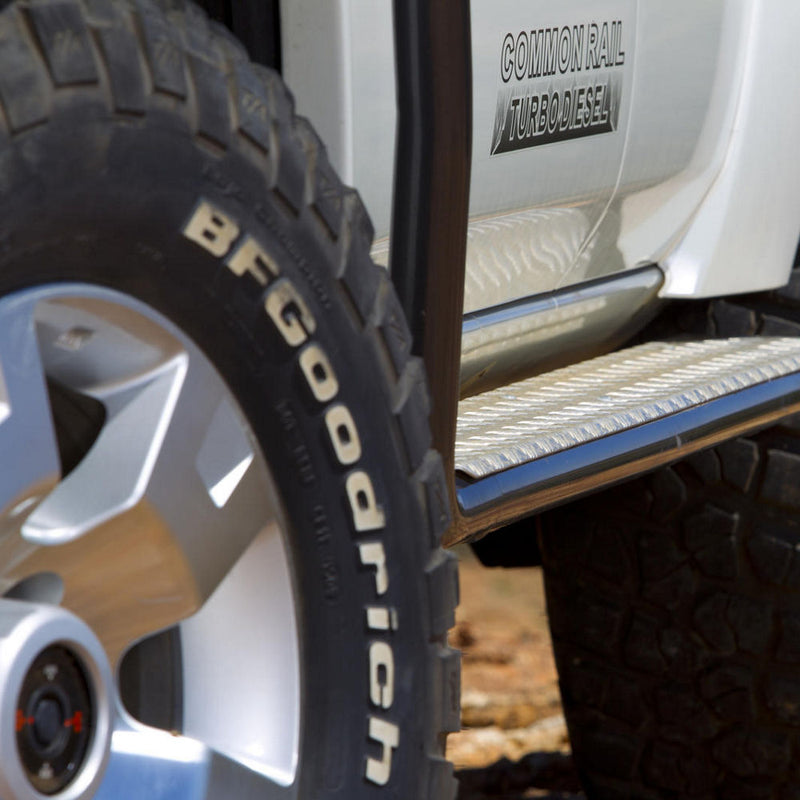 ARB Deluxe Steps and Rails with Aluminium Tread Suitable For Nissan Patrol – B03379