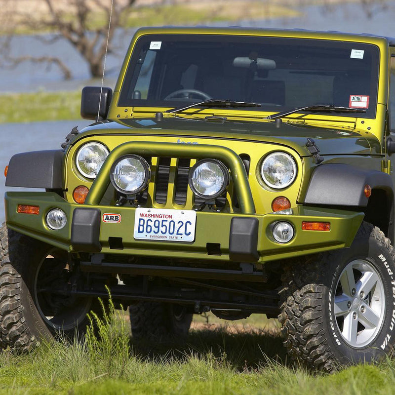 ARB Deluxe Bull Bar Suitable For Jeep Wrangler JK with OE Fog Light Compatibility – 3450270