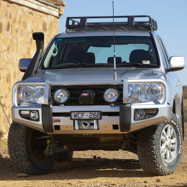 ARB Deluxe Bull Bar with Winch & Fog Light MKI Support Suitable For Toyota LandCruiser – 3415110
