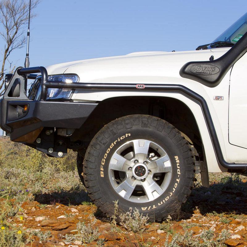 ARB Deluxe Steps and Rails with Aluminium Tread Suitable For Nissan Patrol – B03379