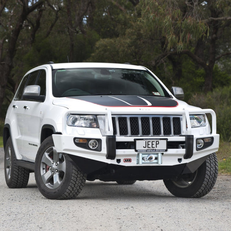 ARB Deluxe Bull Bar Suitable For Jeep Grand Cherokee WK2 – 3450410
