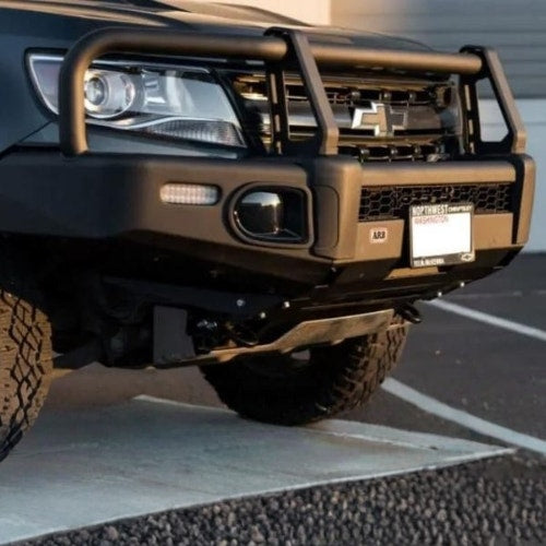 ARB Summit Bar with Textured Finish and ARB Fog Lights Suitable For Chevrolet Colorado – 3462050
