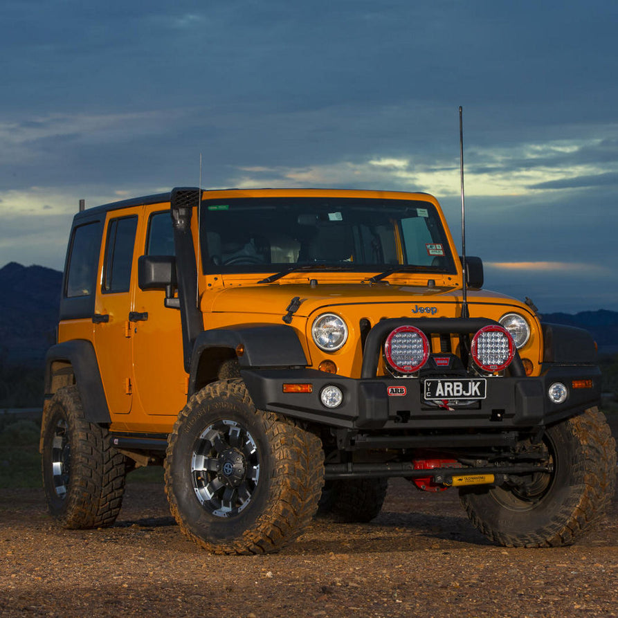 ARB Deluxe Bull Bar with Integrity Black Suitable For Wrangler Suitable For OE Fog Lights – 3450260