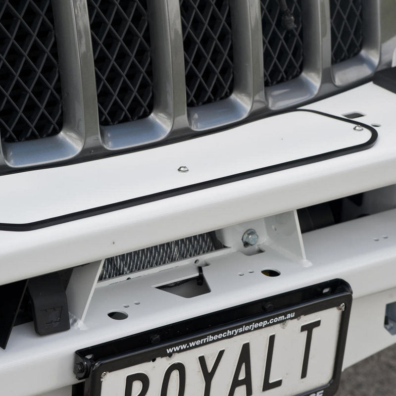 ARB Deluxe Bull Bar Suitable For Jeep Grand Cherokee WK2 – 3450410