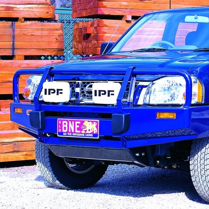 ARB Deluxe Bar Suitable For Nissan Navara D22 Winch Compatible – 3438100