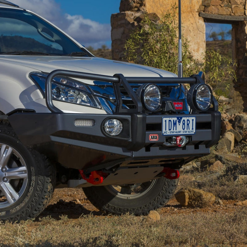 ARB Deluxe Bull Bar Winch Compatible Suitable For Isuzu MU-X with ARB Fog Light MKI – 3448500