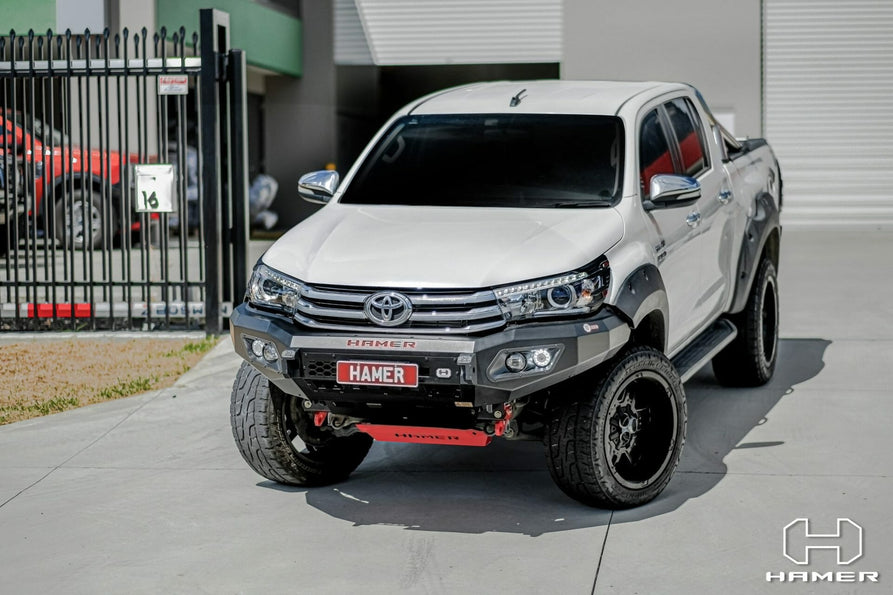 Hamer 4x4 Bull Bar King Series (incl. 3.5T Rated Recovery Points) - Not Suitable For Single Cab And Low-rider Models Suitable For Toyota Hilux Revo 2015-2018
