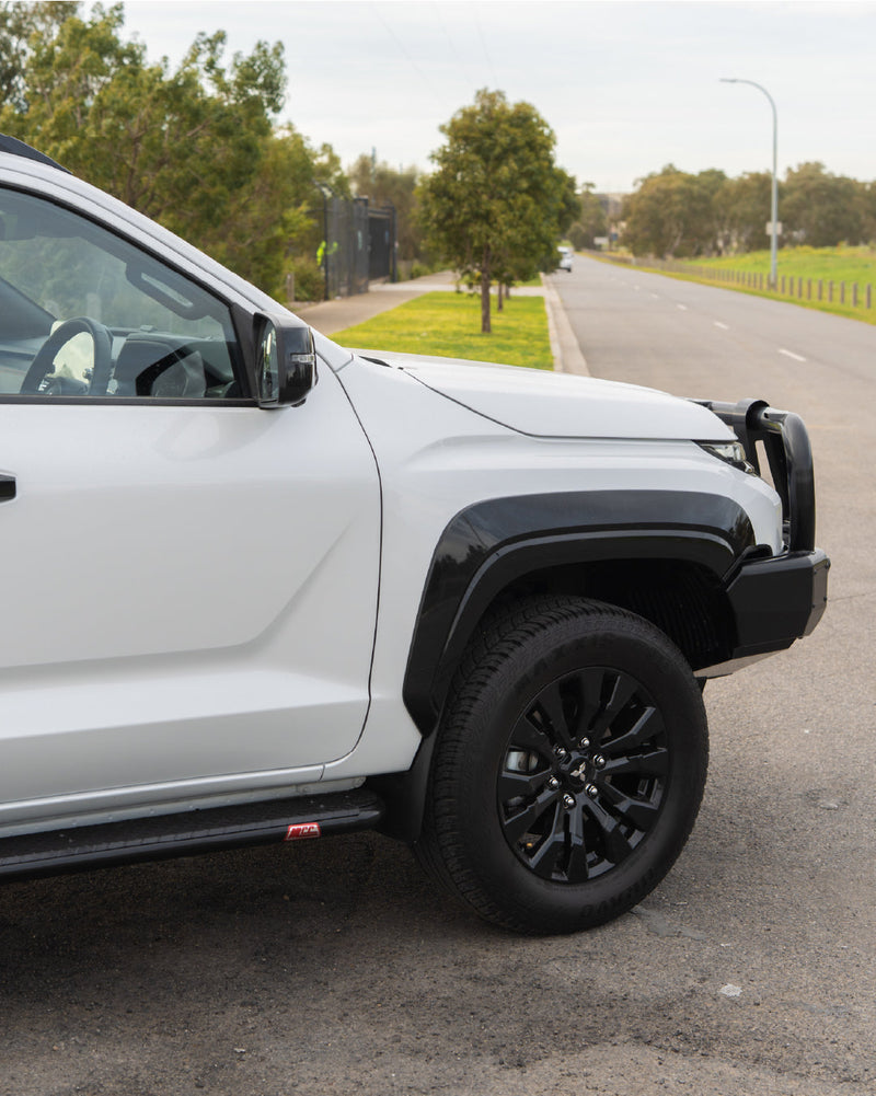Triton MV 2024-On 309SBS Sand Black Side Step Package